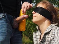 Оральные ласки на природе дарят яркие эмоции